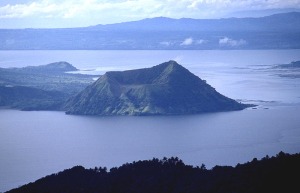 taal-volcano